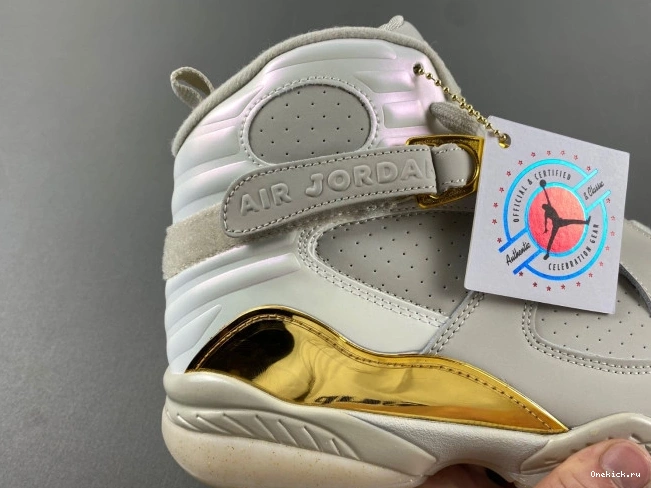 One Kick 832821-030 Retro 8 Jordan Champagne 0730